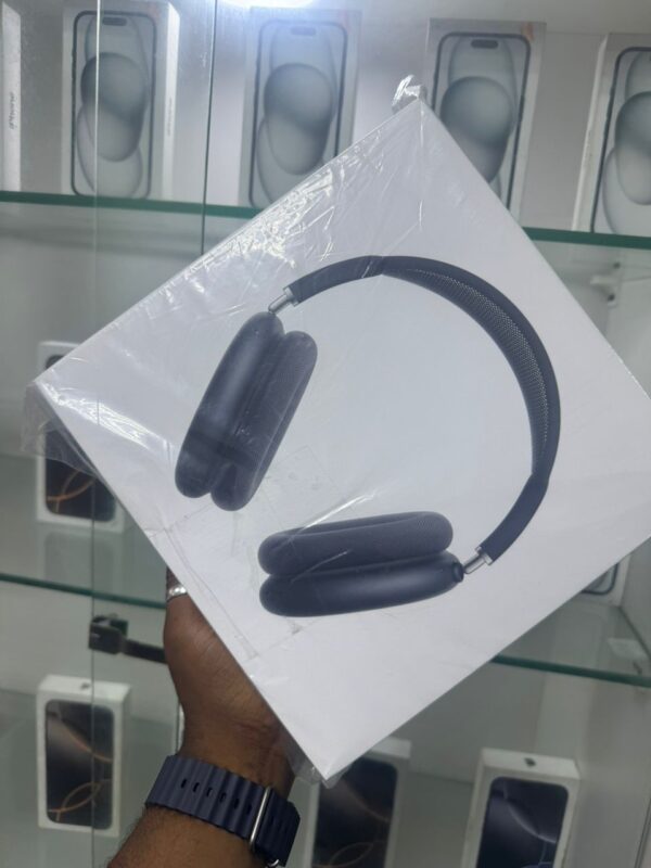 Airpods Max type c(FREE DELIVERY)