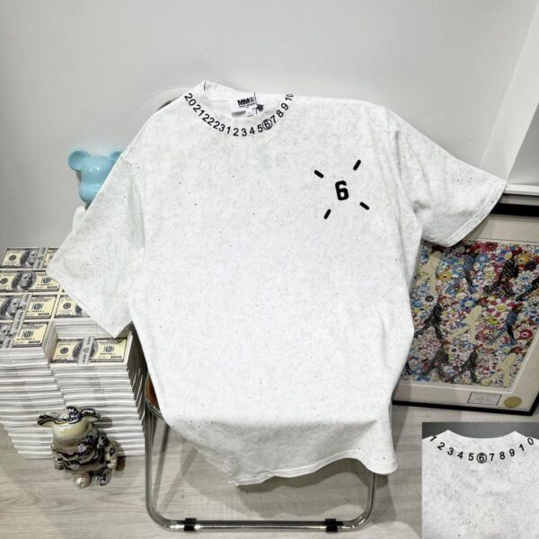 Designer T shirt Summer New M-XL(DIFFERENT COLOURS)FREE DELIVERY