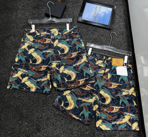 QUALITY LUXURY SHORT FOR MEN(FREE DELIVERY)
