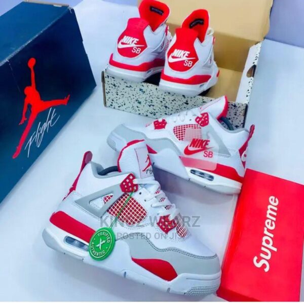Quality Sneakers for men (free delivery)