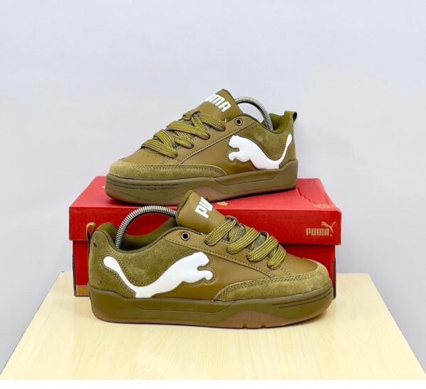 Puma sneakers available (free delivery)