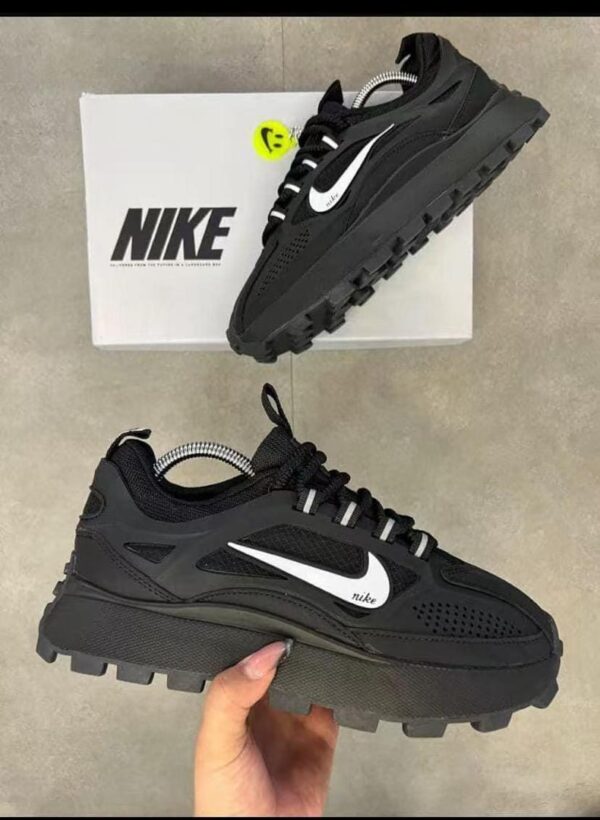 Nike sneakers available(free delivery)